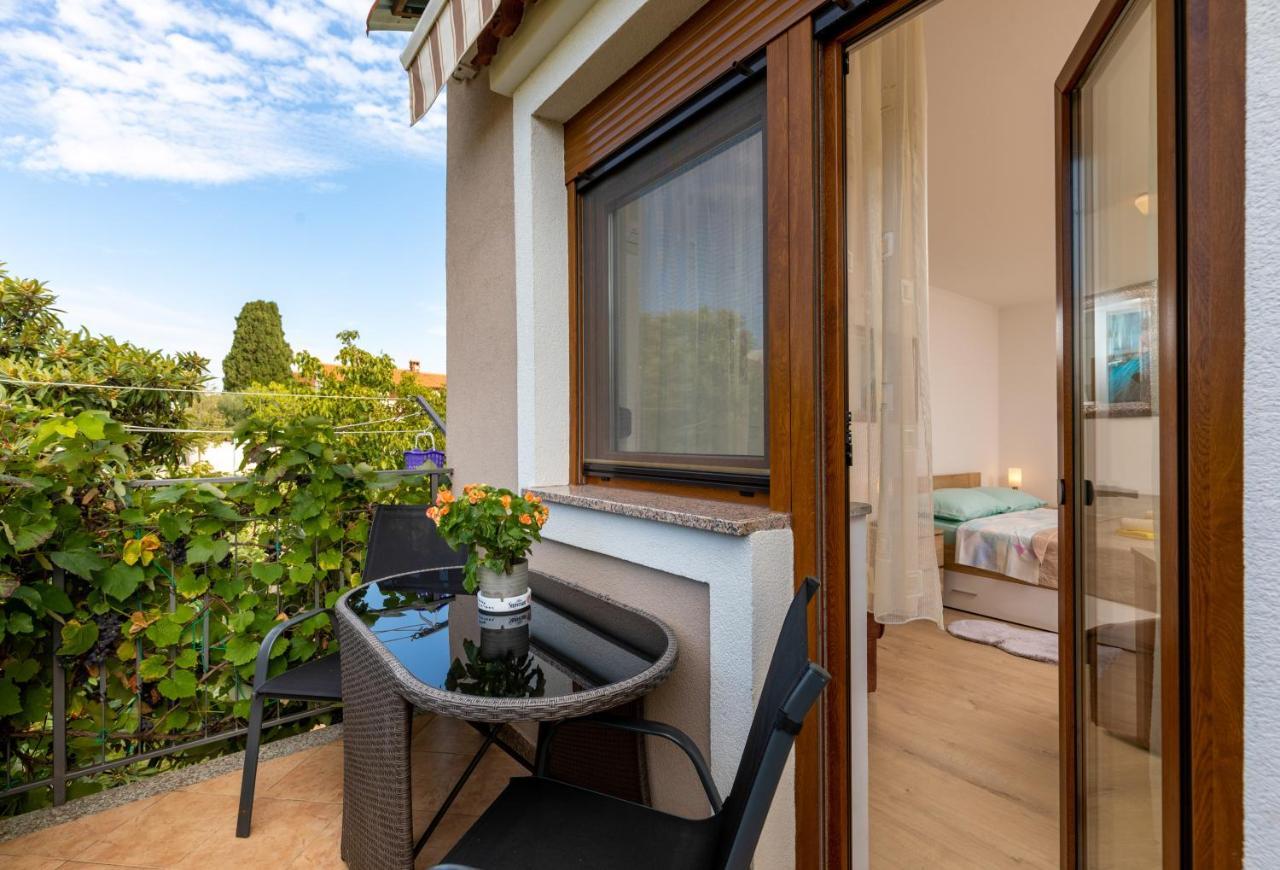 Apartments Kristina Rovinj Exterior foto